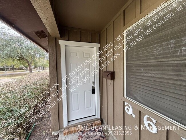 Photo - 2618 Grand Blvd