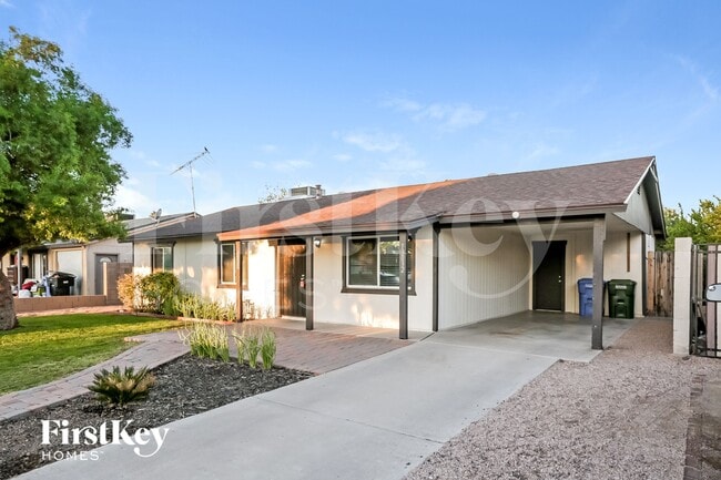 Photo - 13032 N 37th Way