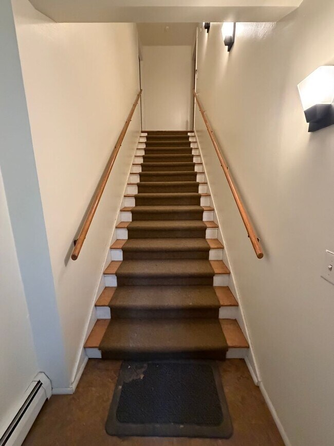 522 Halvorson Rd Unit 3