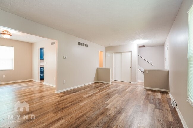 88 Beechwood Dr SW