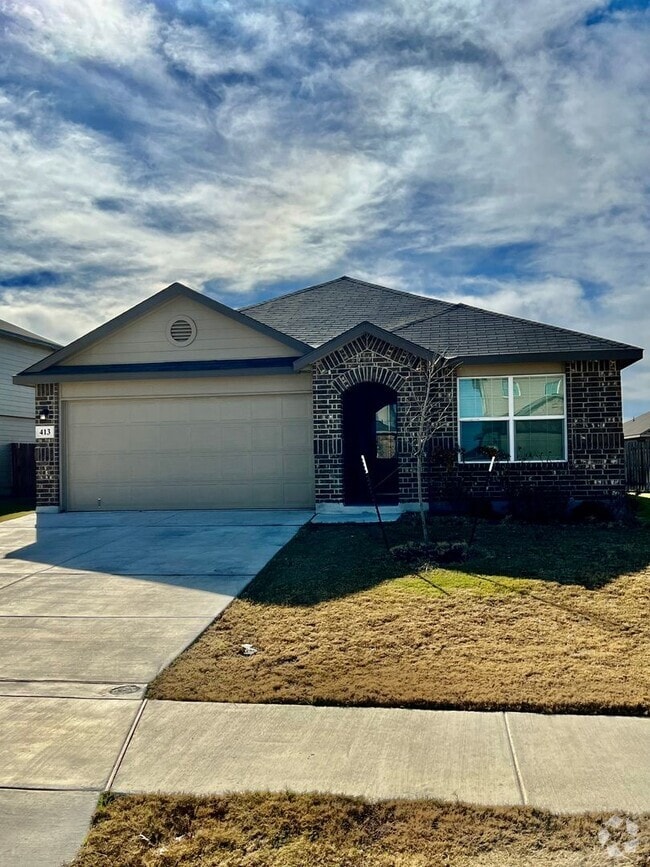Building Photo - Newly Built Home in the Red River Ranch Ne...