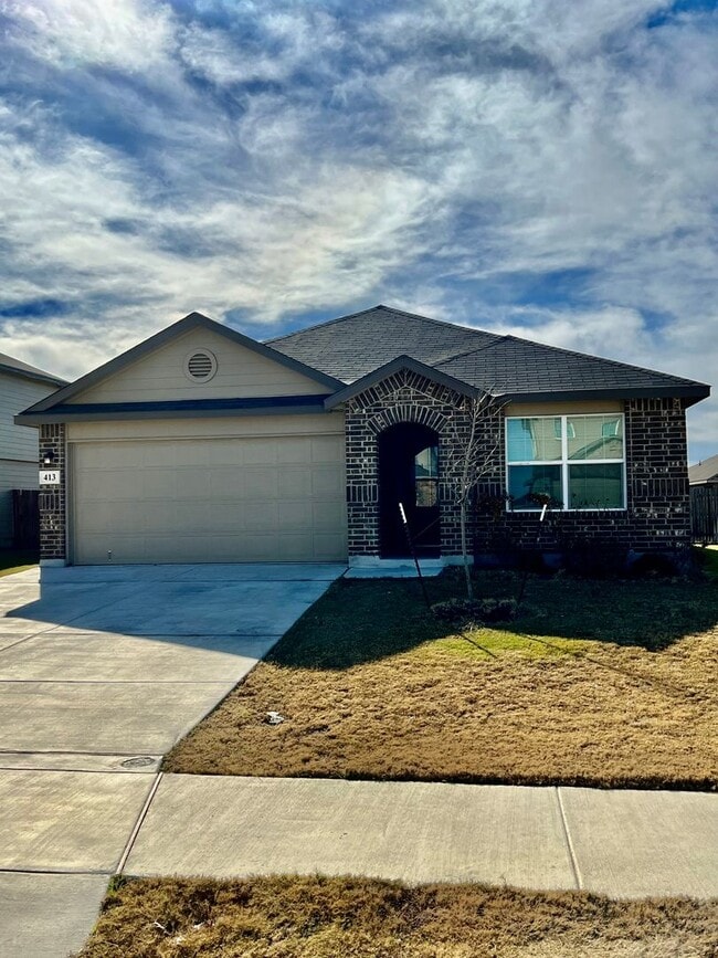 Newly Built Home in the Red River Ranch Ne... - Newly Built Home in the Red River Ranch Ne...