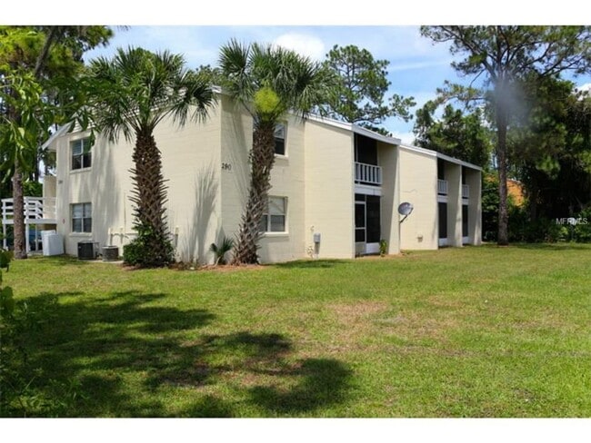 Building Photo - 290 Flower Ln