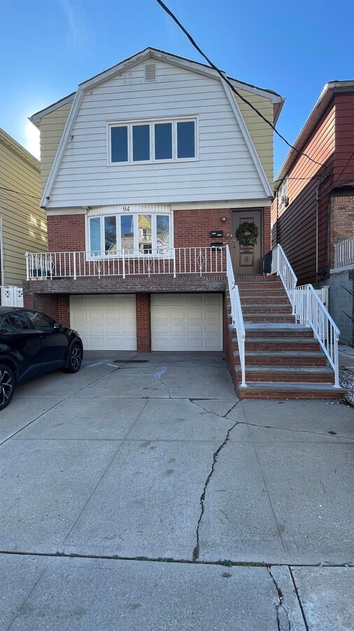 Photo - 94 W 29th St