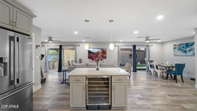 Photo - 1614 N Sunset Dr