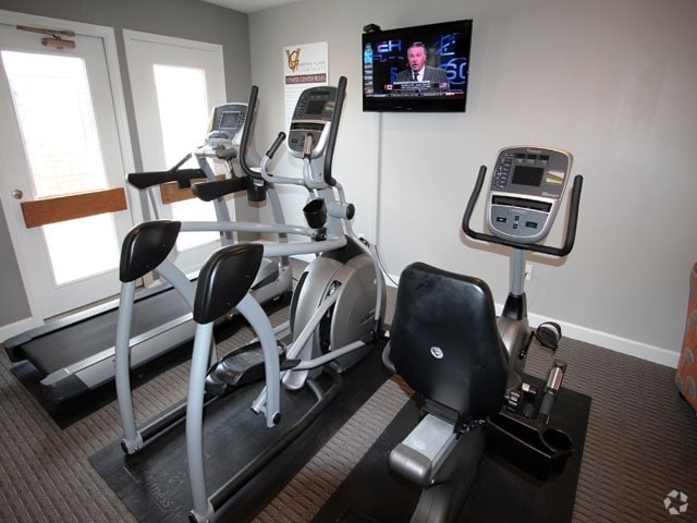 Gimnasio - Greenfield Village