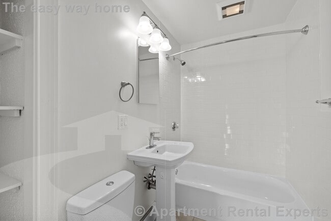 Photo - 134 Summer St Unidad #37