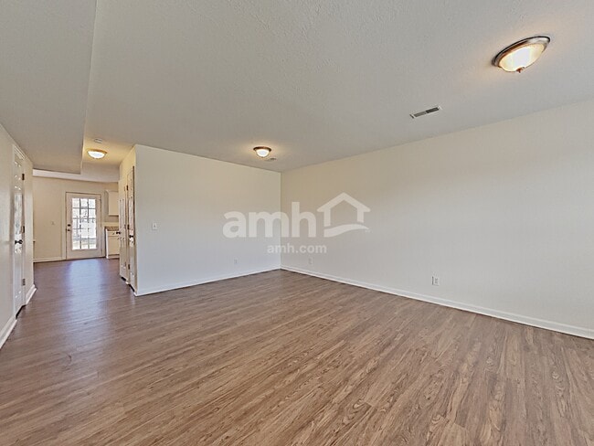 Photo - 2148 Spring Hill Cir