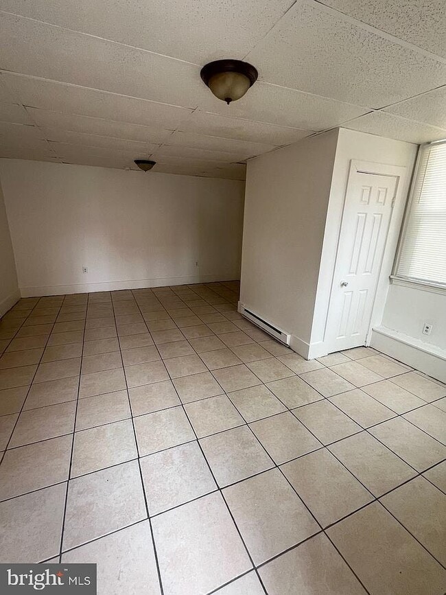 Photo - 38 Conestoga St