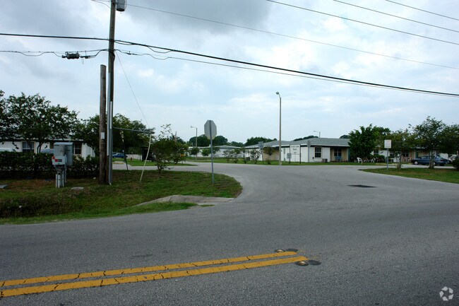Photo - Crystal Lakes Manor