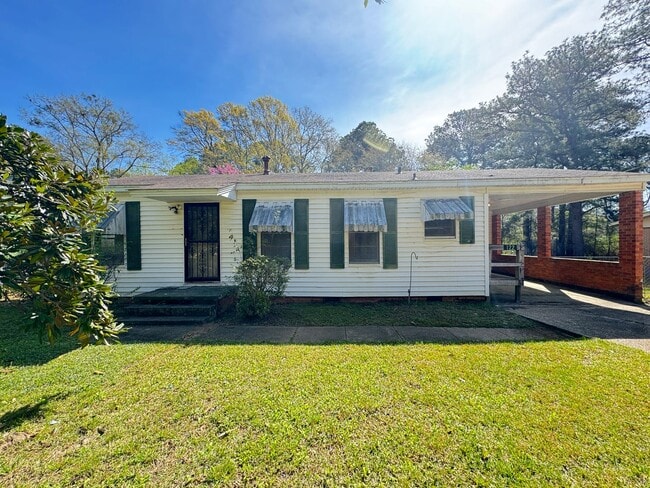 Photo - 3 Bed, 2 Bath Home in Grambling!