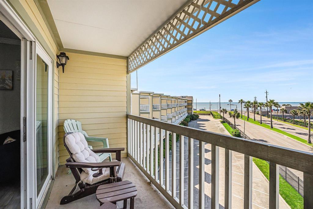 Photo - 6300 Seawall Blvd Unidad 9328 Rental