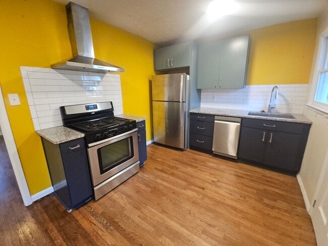 Photo - Mid Century For Lease/Walk to Downtown Smyrna