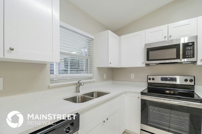 Photo - 722 Hartford Ave SW