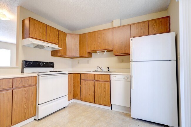 Photo - Fairlawn Village