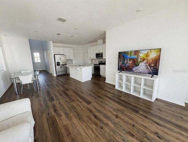 Photo - 2345 Treasure Hill St