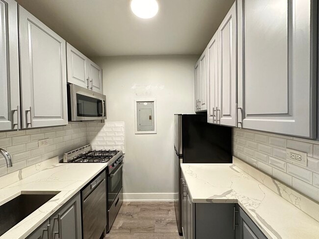 Photo - 545 W Belmont Ave Unit A5