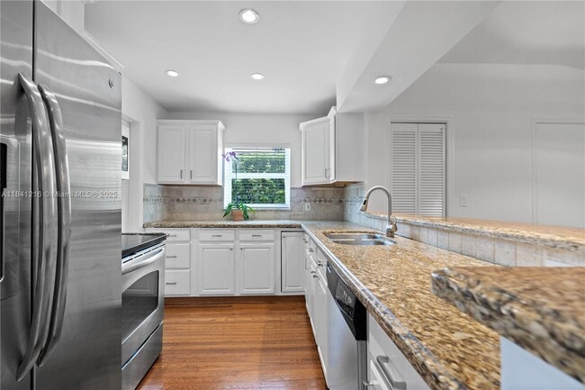 Photo - 6043 SW 34th St