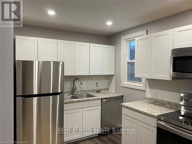 Photo - 84 Ewen Rd