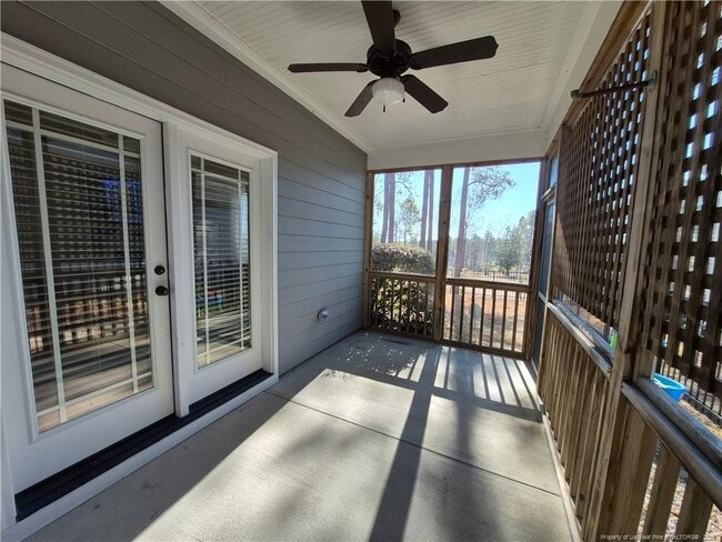 Photo - 1373 Micahs Way N