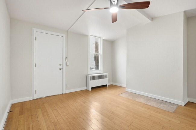 Photo - **Private Bloomfield 2BR Retreat – Walk to Liberty Ave, Steps from It All (15224)**