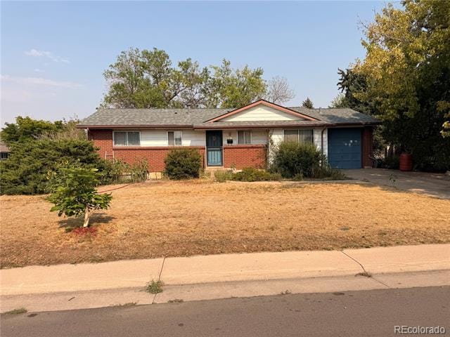 Photo - 1096 Fraser St