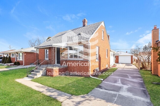 Photo - 24914 Rosalind Ave