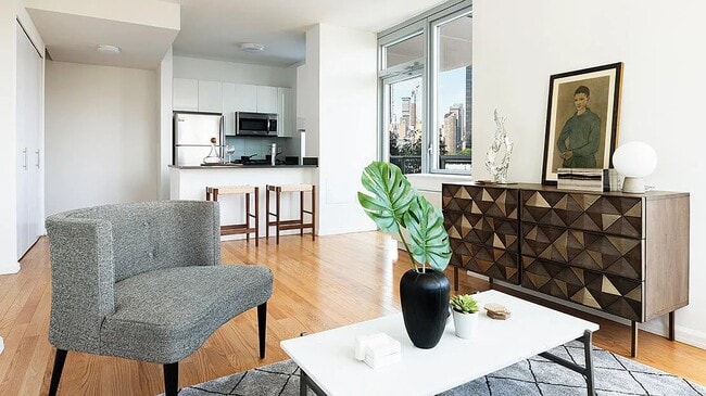 45-40 Center Blvd Unit 206
