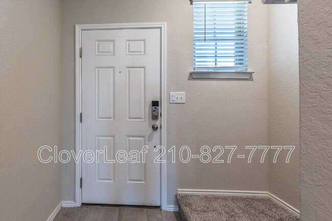 Photo - 255 Kinsley Wy