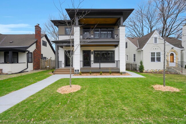 Photo - 4929 Ewing Ave S Unit 4927 -  3