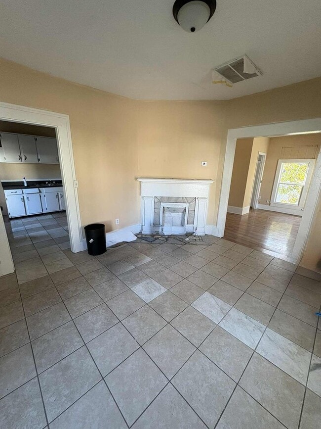 Photo - Cozy City Home!