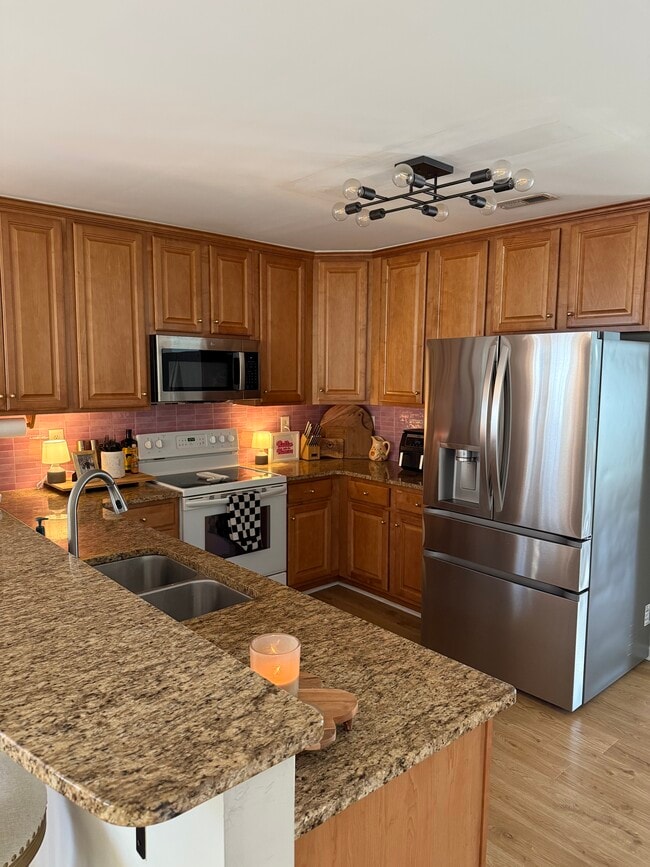 Photo - 4414 Sages Ave