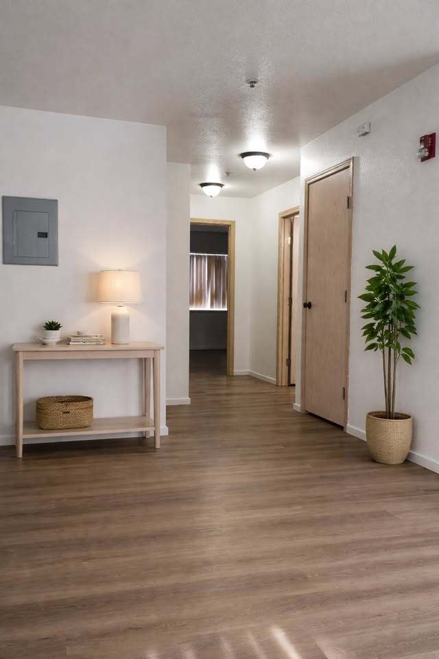 Photo - Mill Plain Court Apartments