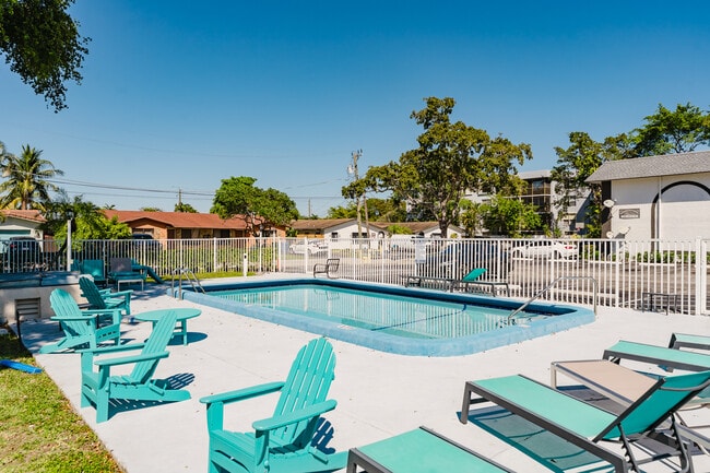 Oakland Park Villas
