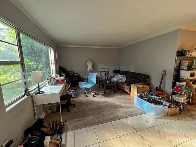 Photo - 630 NW 36th St