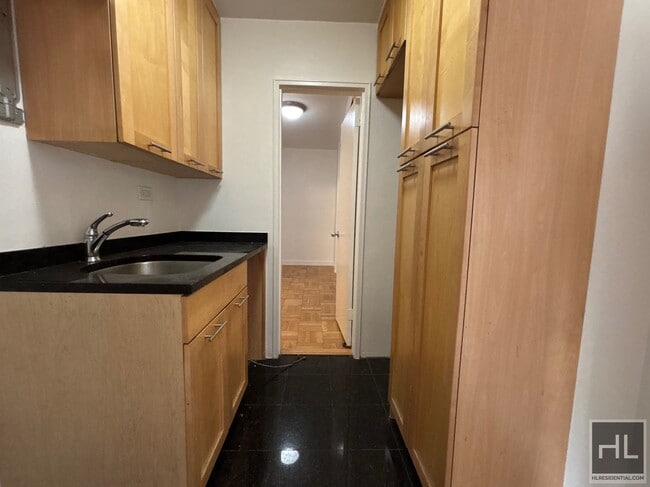 Photo - East 79th Street Unit 11K