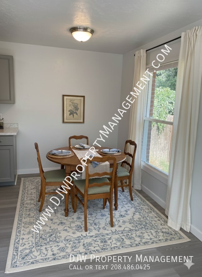 Photo - 2013 S Denver Ave