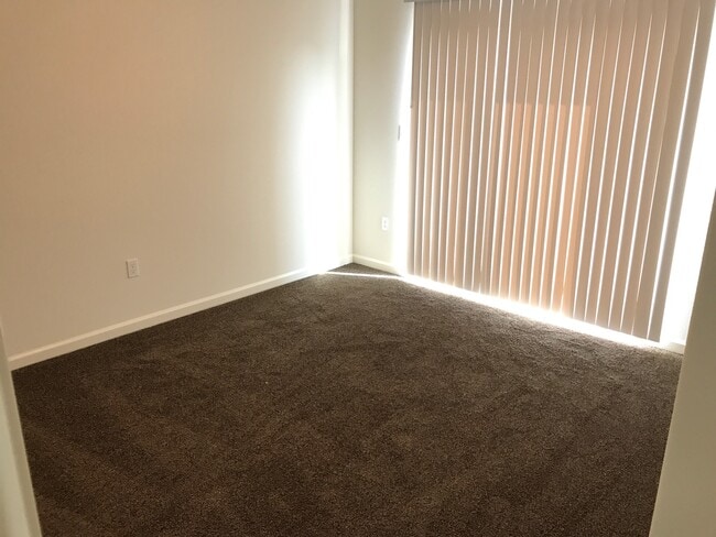 Photo - 3099 Bright St