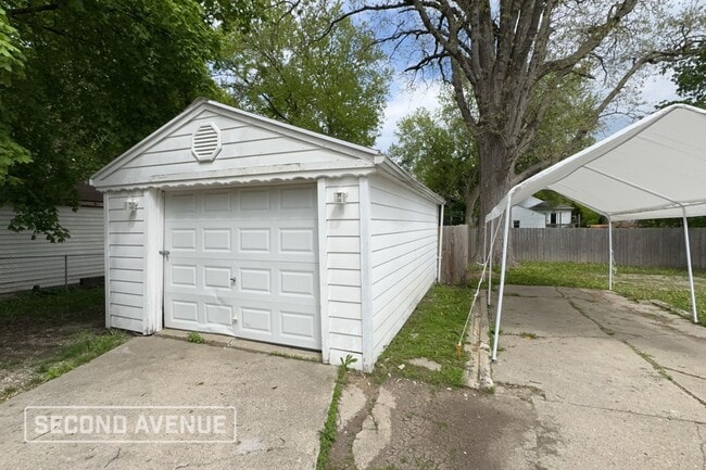 Photo - 414 N Hayford Ave