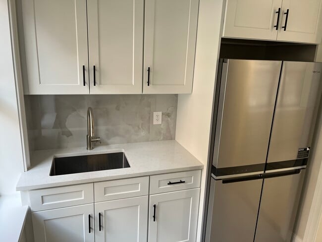 Photo - 4048 Hampton St Apartamentos