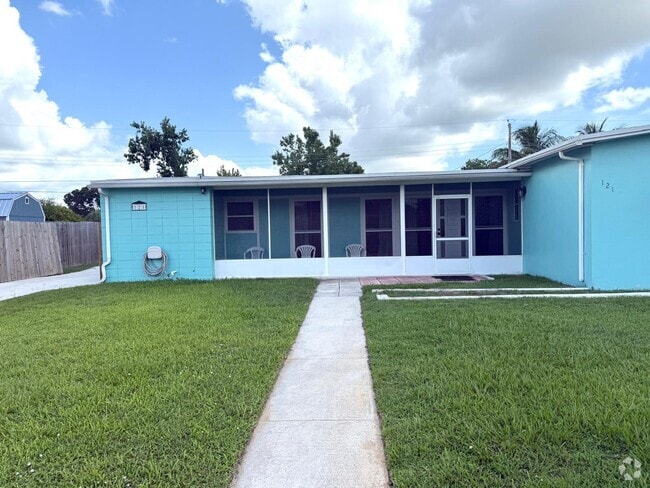 Building Photo - 121 S Naranja Ave Rental