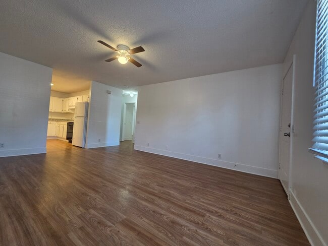 Photo - 1034 Jessamine Trail