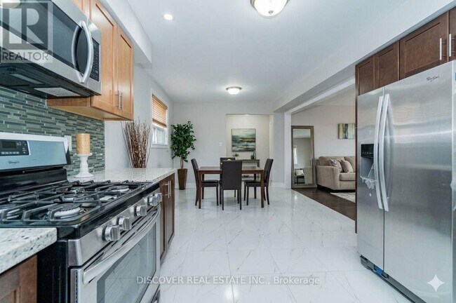 Photo - 14 Donata Dr