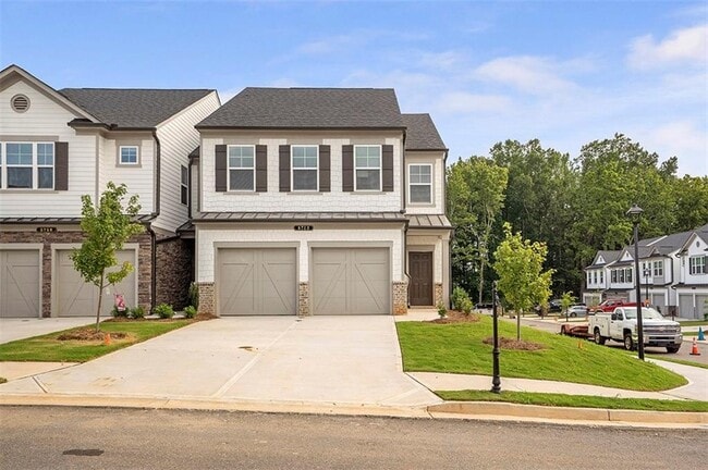 Building Photo - 5740 Thornton Dr Rental