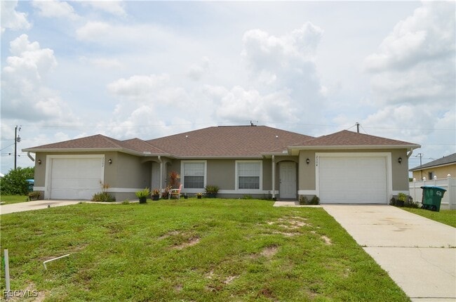 Photo - 2304 NE 8th Pl