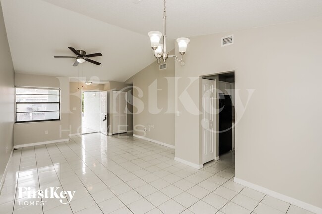 Photo - 4610 SW 143rd Ct W