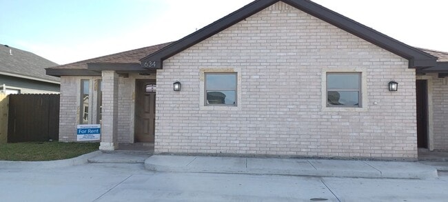 Building Photo - 634 Marrs Ave Rental