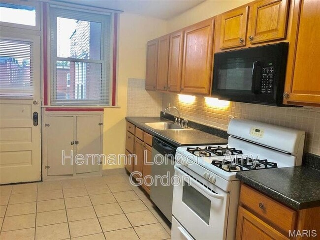 Photo - 3918 Flad Ave Unit 2W