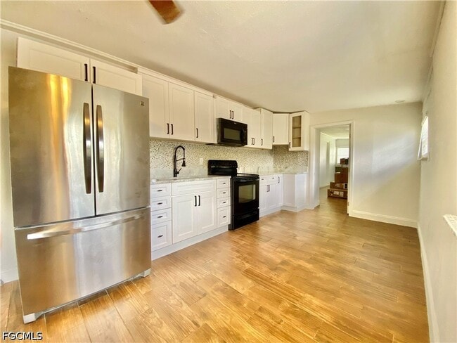 Photo - 106 Leeland Heights Blvd W
