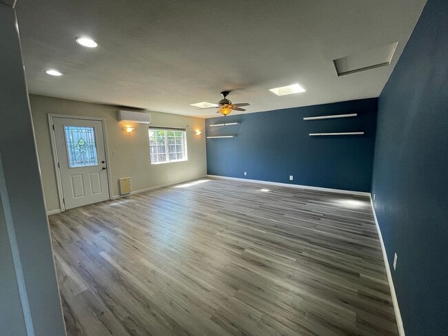 Photo - 284 Citrus Ave